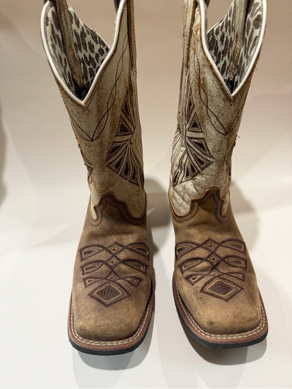 Laredo Tan and Cream Embroidered Western Cowboy Boots